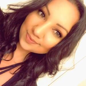 Meet your Posher, Samara